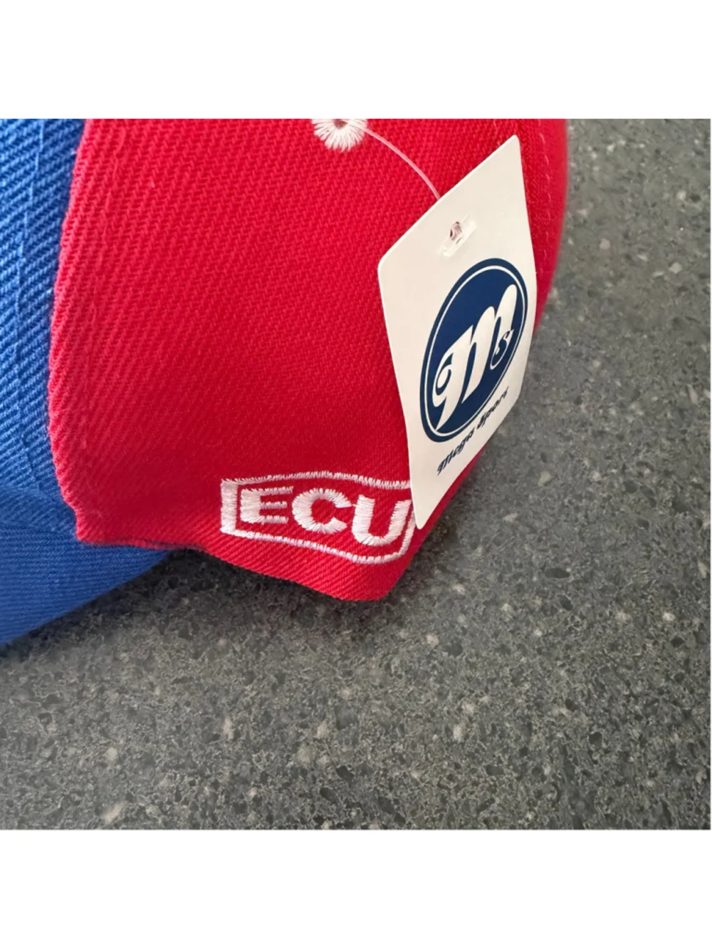 Ecuador Tricolor
Embroidered Baseball
Flag Shield Cap New Cup
World 2026 - Picture 4 of 10